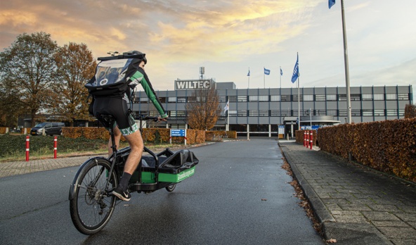 Wiltec laat pakketten per fiets bezorgen